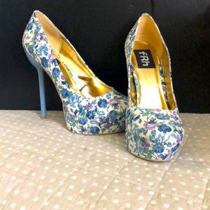 🌹REDUCED🌹 CUTENESS OVERLOAD!